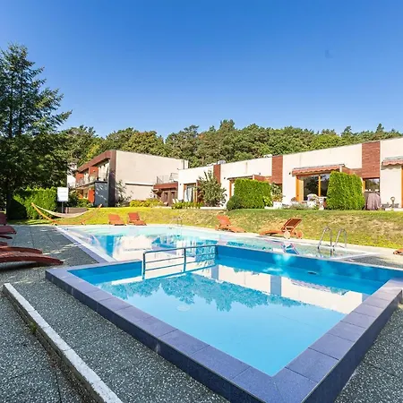 Lesny Апартаменты *